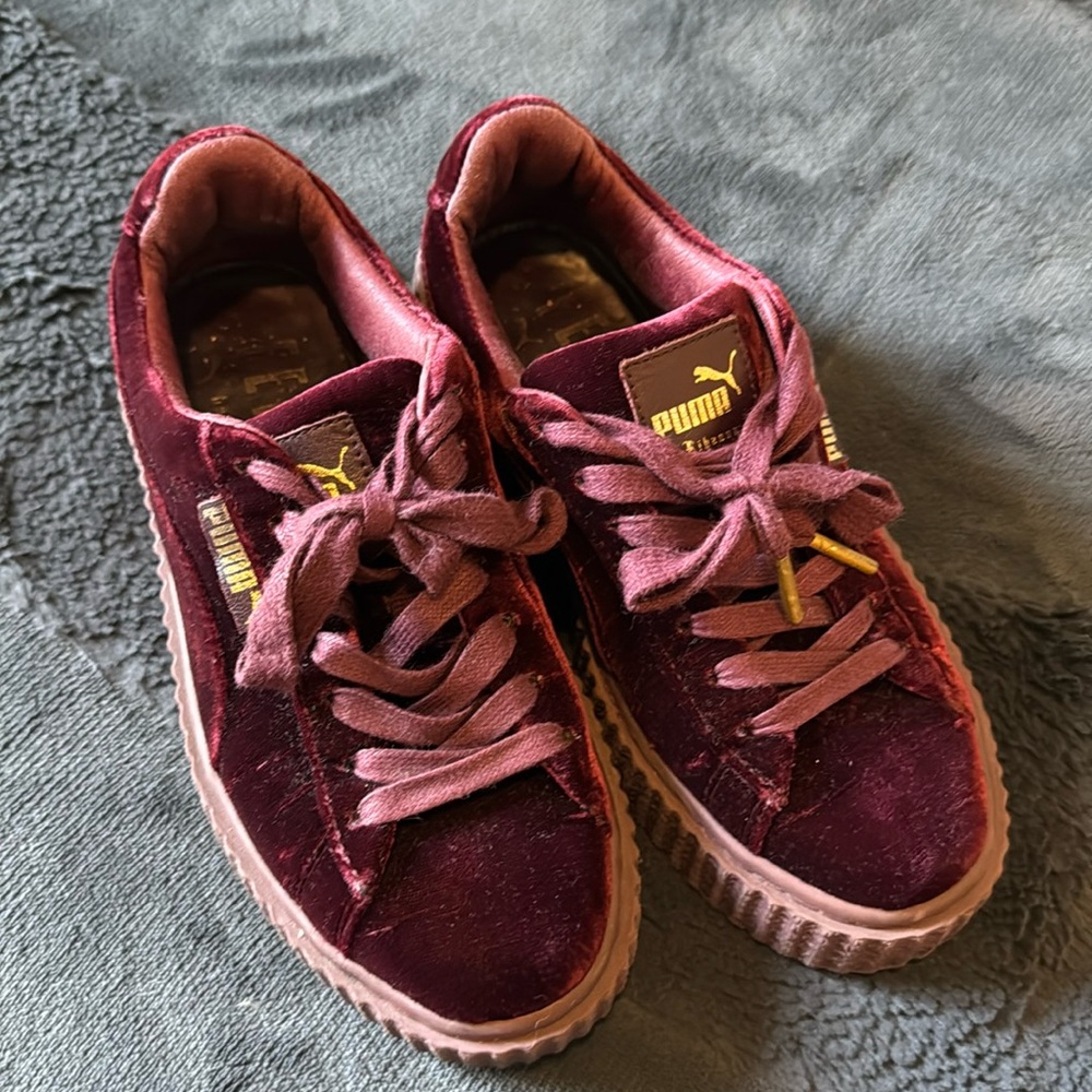 Fenty by Rihanna x Puma velvet sneakers like new